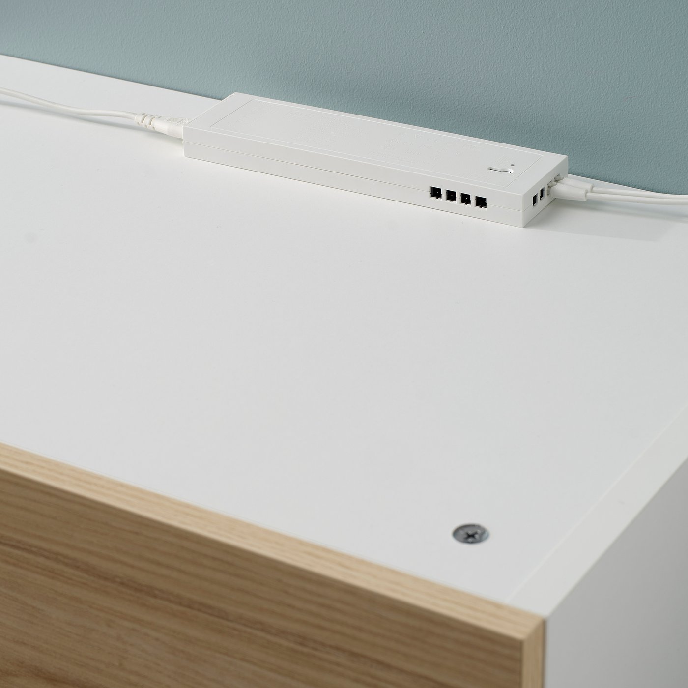 IKEA DUBBELKISEL driver shown with integrated cabinet lighting